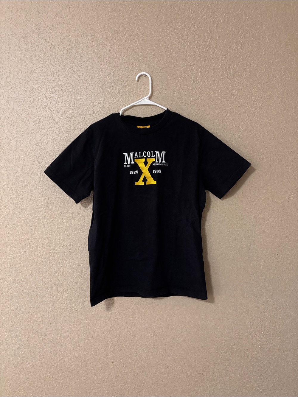 Malcolm X Black & Yellow Graphic Tee Men’s Medium